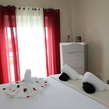 The Beach Apartment 