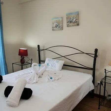 The Beach Apartment 